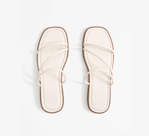 Abercrombie & Fitch: Strappy Slide Sandals, White | Photo: Abercrombie & Fitch